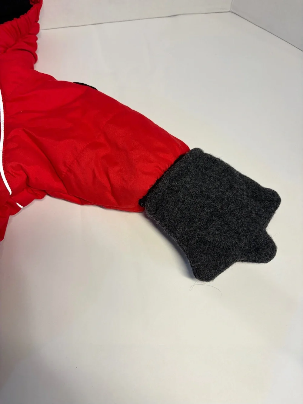 Polarn O. Pyret Red Hooded baby 4-6m Snowsuit with wool mittens